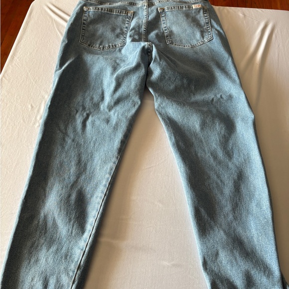 Levi's Classic Straight Leg Blue Jeans - Picture 3 of 4